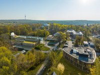 Junge AG invites to summer school